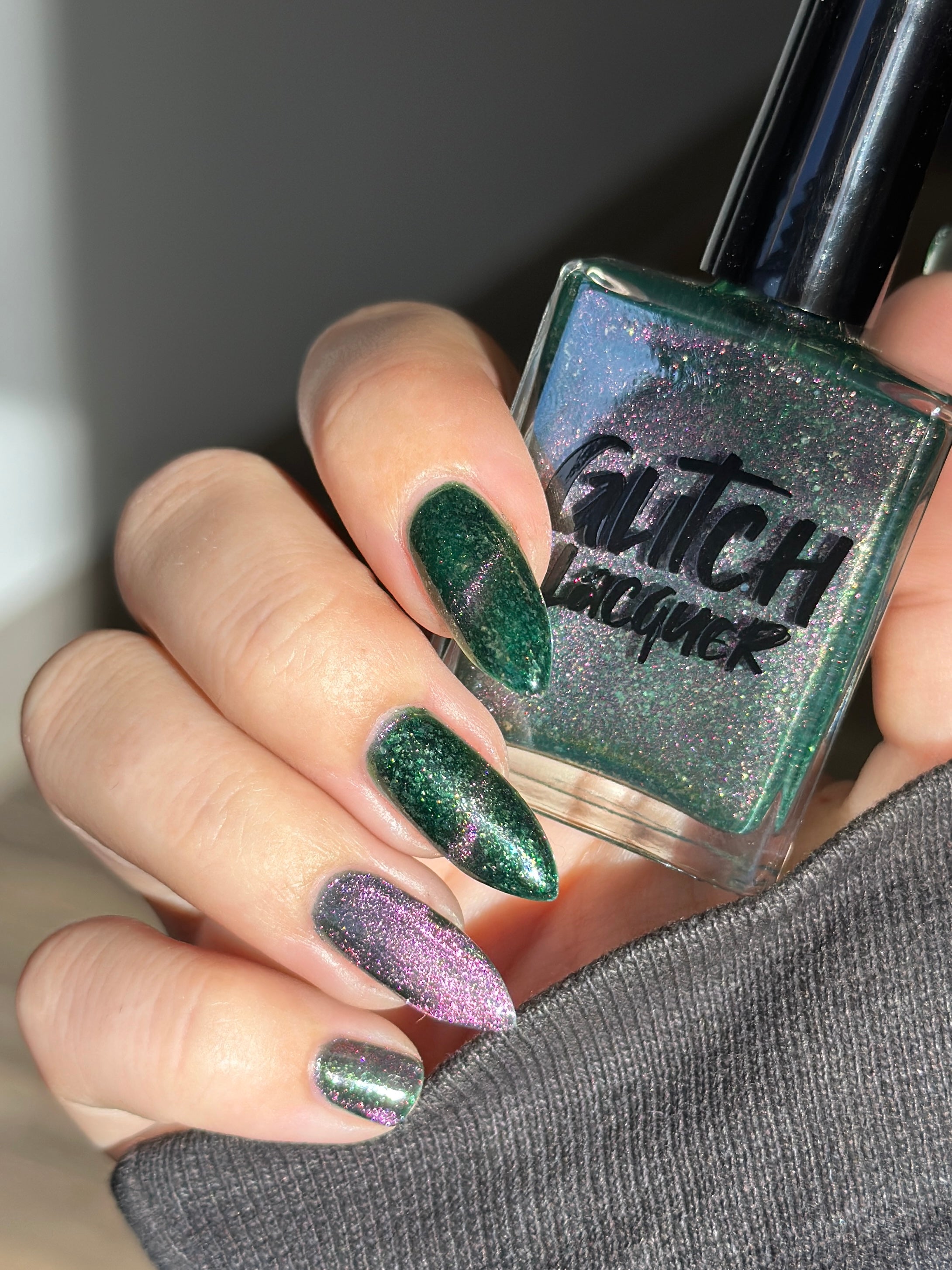 Arcadia – Glitch Lacquer