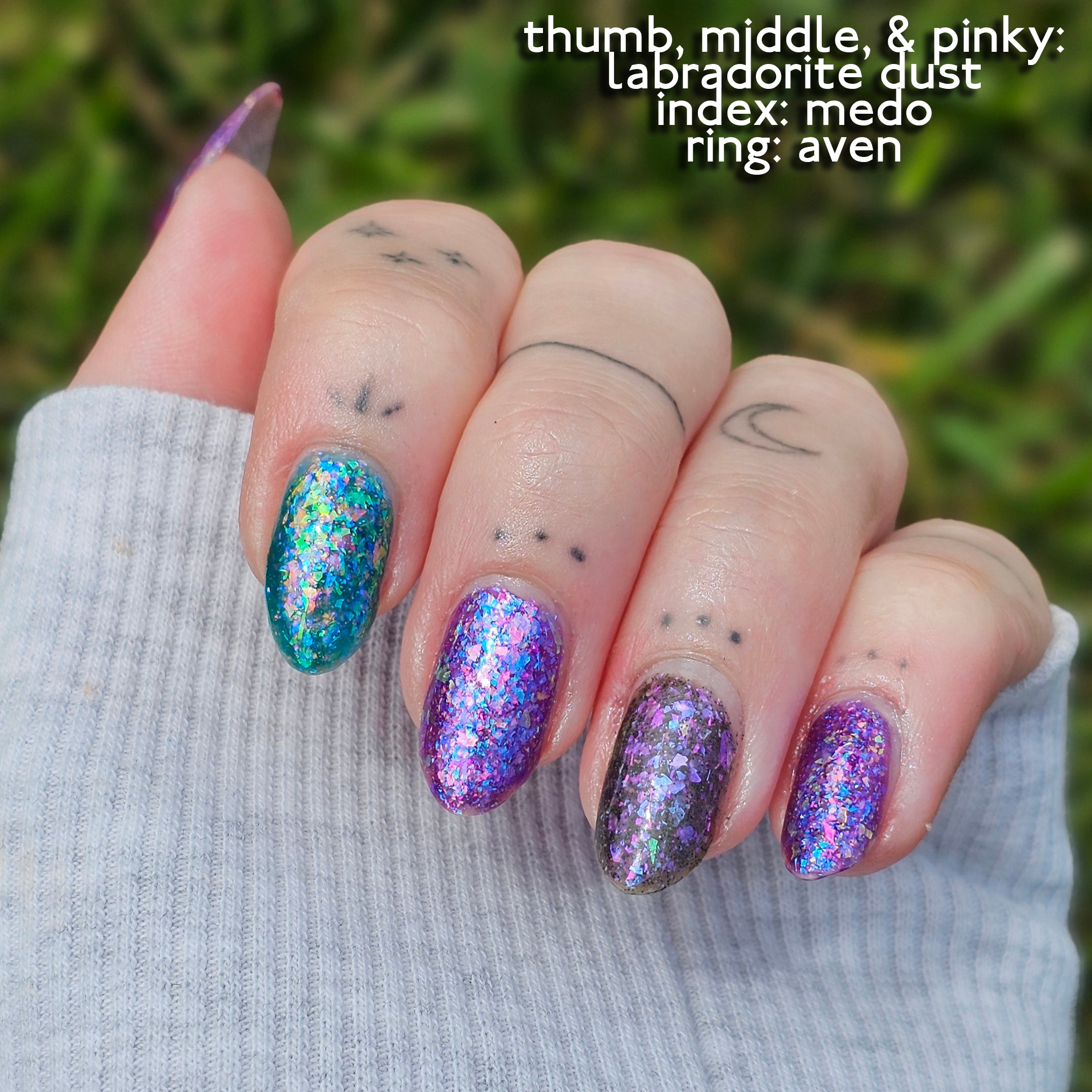Labradorite Dust – Glitch Lacquer